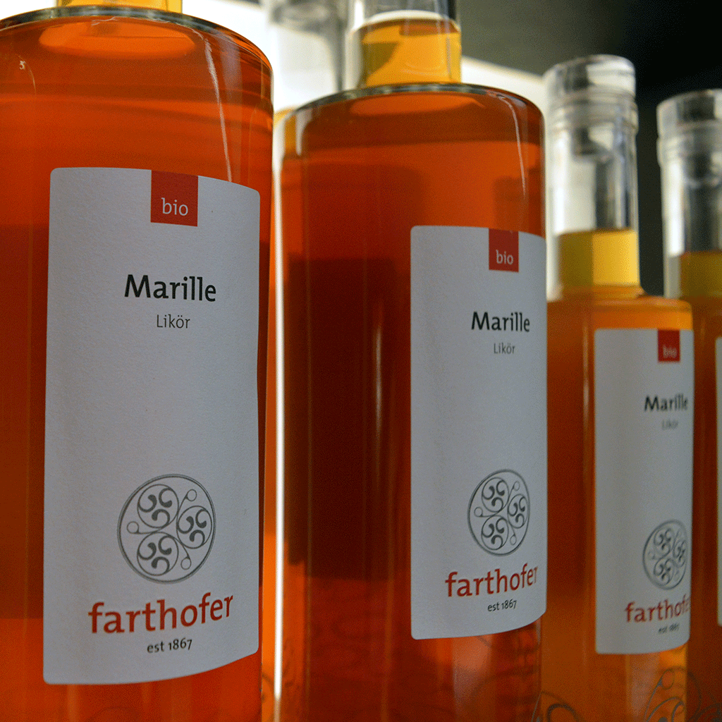 Bio Marillenlikör (700 ml) - Destillerie Farthofer