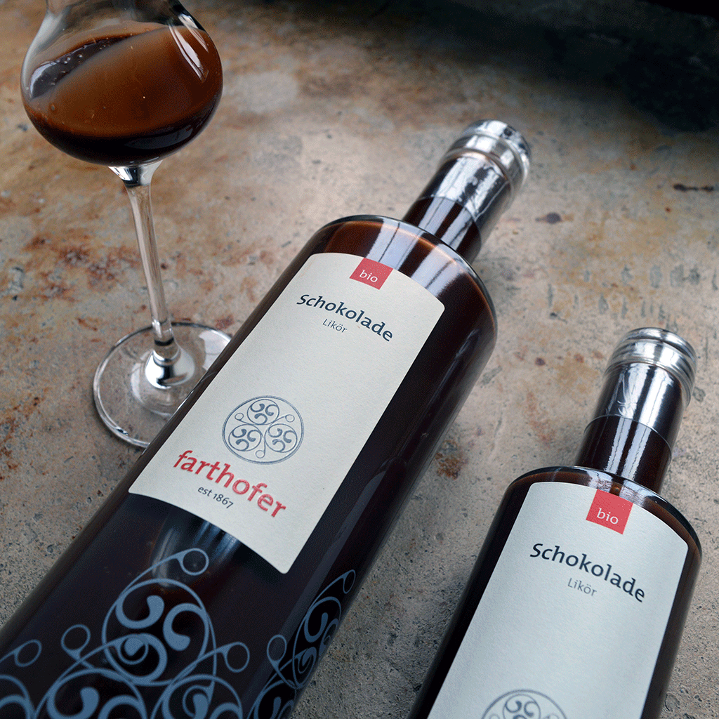 Bio Schokoladenlikör (700 udn 350 ml) mit Glas - Destillerie Farthofer