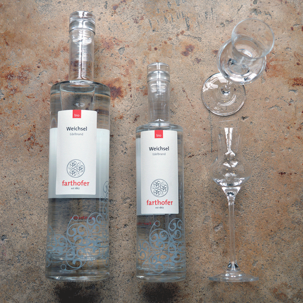 Bio Weichselbrand (700 und 350 ml) - Destillerie Farthofer